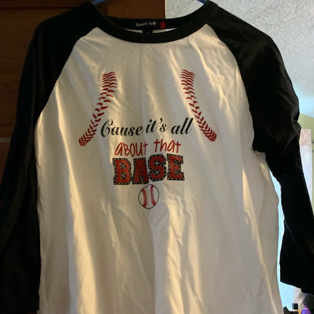 A baseball T-shirt. Good to wear with leggings.